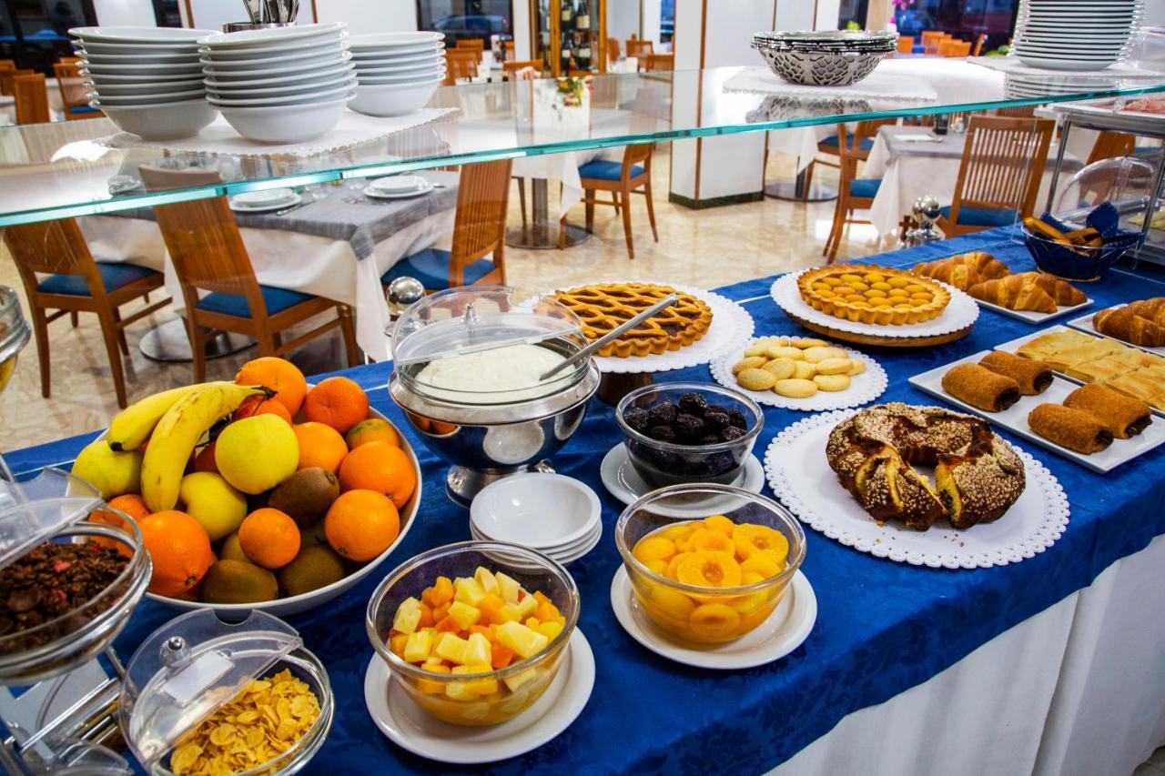 Hotel Mediterranée 3*