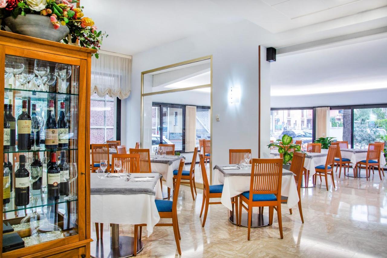 Hotel Mediterranee